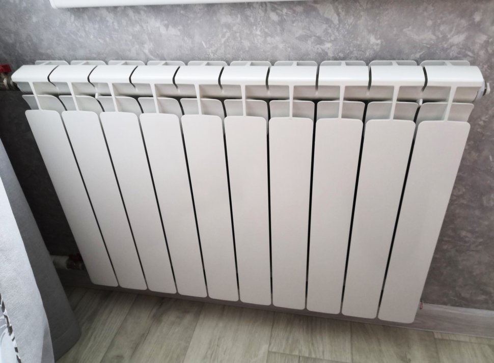 Биметаллический радиатор отопления RIFAR Alp 500 10